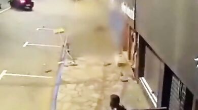 Žena sražena autem v brazilském Viamão