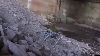 Čínský robot Stellar Explorer zvládne jakýkoli terén