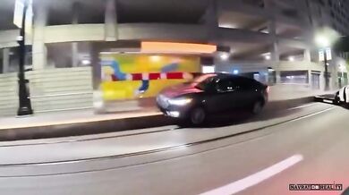 Řidič bez řidičáku a pojištění havaroval a zázrakem vyvázl bez zranění