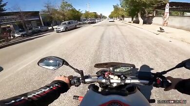 Motorkář z Gaziantepu obvinil policii z nebezpečného zásahu