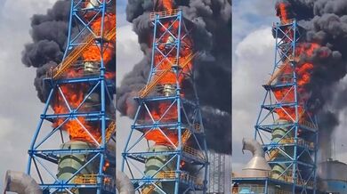 Požár v továrně na nikl v Morowali