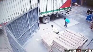 Pracovní nehoda #350