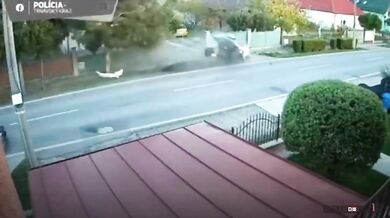 Opilý řidič s platným zákazem řízení způsobil vážnou nehodu ve Vozokanech