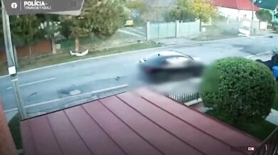 Opilý řidič s platným zákazem řízení způsobil vážnou nehodu ve Vozokanech