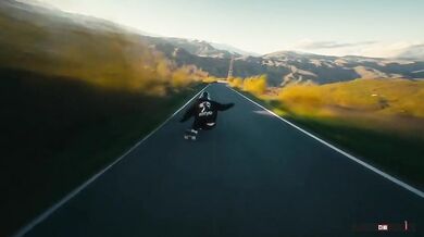 100 km/h na longboardu