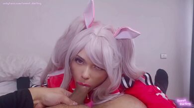 Sweet Darling v cosplayi Alice z Nikke Goddess of Victory