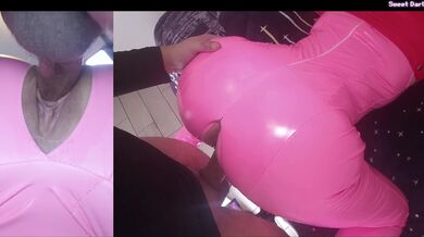 Sweet Darling v cosplayi Alice z Nikke Goddess of Victory