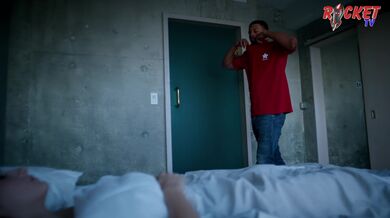 Přírodní prsatka stříká a chčije na BBC