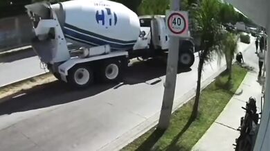 Tragická smrt mladíka po střetu s míchačkou v Leónu