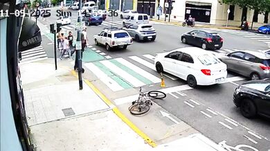 Ruská cyklistka v Buenos Aires statečně zneškodnila útočníka při pokusu o loupež