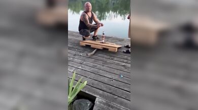 Jeho vlastní předpověď, že přijde o prsty, se zřejmě naplnila…