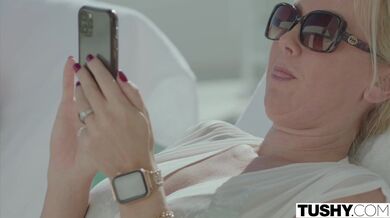 Sexy Stefany si dá vášnivý anál s přítelem své sestry