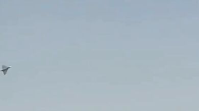 Tragická havárie indického stíhacího letounu Tejas na letecké show v Dubaji