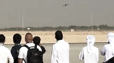 Tragická havárie indického stíhacího letounu Tejas na letecké show v Dubaji