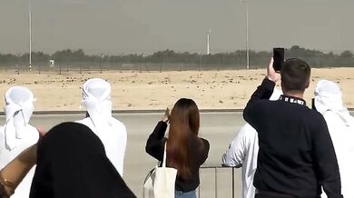 Tragická havárie indického stíhacího letounu Tejas na letecké show v Dubaji