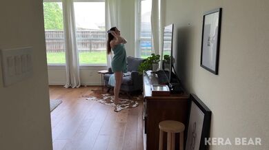 Krádež kalhotek své nevlastní matky