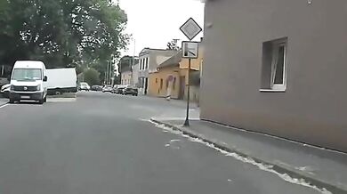 Opilec na kole v Neratovicích