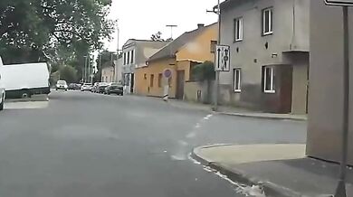 Opilec na kole v Neratovicích