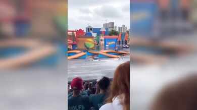 Motocyklista se zranil při nehodě v zábavním parku