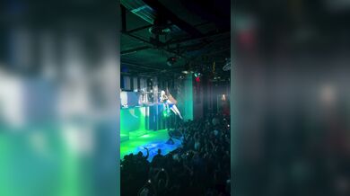 Nehoda během akrobatického představení