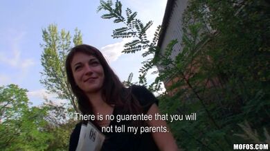 Kouření a rajtování venku za rychlý prachy