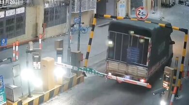 Pokus o projetí skrz výškovou bariéru