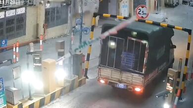 Pokus o projetí skrz výškovou bariéru