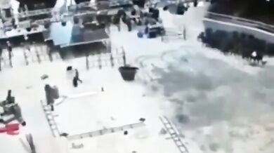 Pracovní nehoda - Dělník spadl při montáži konstrukce