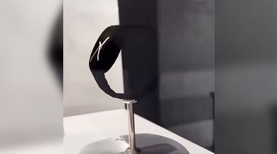 Vantablack: nejčernější černá na světě a proč ji lidské oko nedokáže rozpoznat