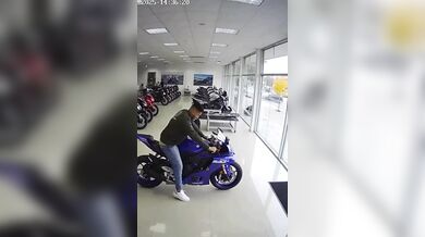 "Právě jsi si koupil motorku..."