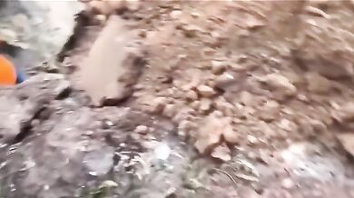 Smrt inspektora po zavalení zeminou