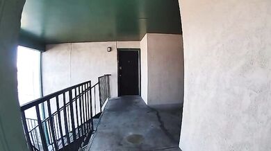 Napiš komentář nejlépe vystihující video #8