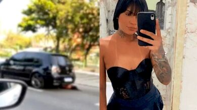 Žena v São Paulu přišla o obě nohy poté, co ji expartner úmyslně srazil a více než kilometr vlekl po silnici