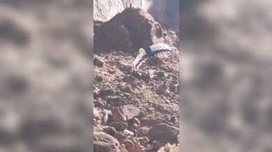 Otevření padáku na poslední chvíli