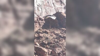 Otevření padáku na poslední chvíli