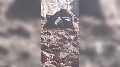 Otevření padáku na poslední chvíli