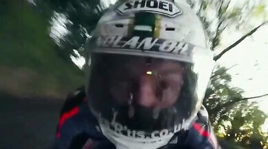 Peter Hickman přepsal historii: nejrychlejší kolo na Isle of Man TT