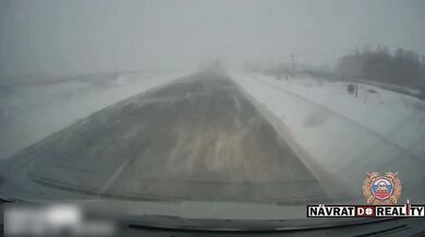 Nebezpečný manévr na Sibiři skončil vážnou nehodou