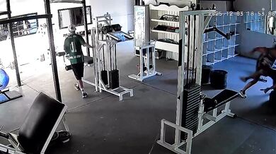 Profesionální bojovník napaden mimo ring