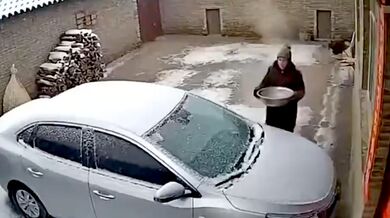 Rychlé odmrazení čelního skla auta...