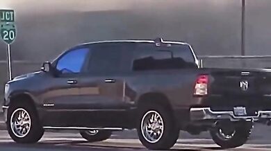 Dva železničáři zabiti a tři další zraněni při vykolejení vlaku v západním Texasu