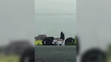 Další frajerka na motorce