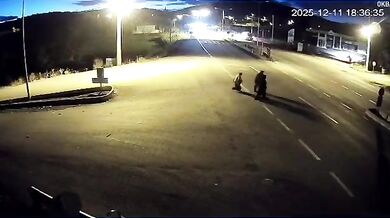 Tragická nehoda na křižovatce: Tři lidé přišli o život