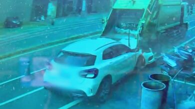 Opilý řidič zabil mladou popelářku při práci u silnice