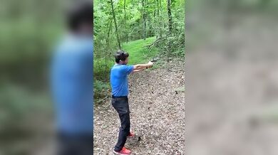 Málem si ustřelil hlavu...