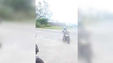 Motorkáři si musí pomáhat