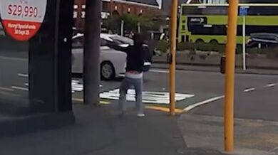 Pořádný skok na motorce, který mohl skončit tragicky