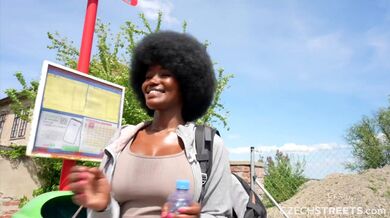 Czech Streets 152 - Rychlovka s černoškou