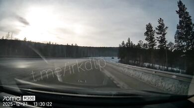 Brutální dopravní nehoda na zledovatělé silnici