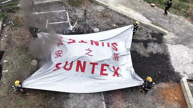 Inovace v požární bezpečnosti: Detailní pohled na výkon hasicí deky Suntex